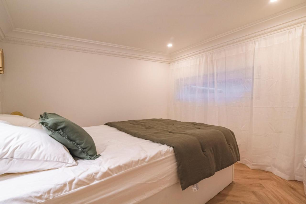 Charmant Studio Hypercentre Reims Apartment Luaran gambar
